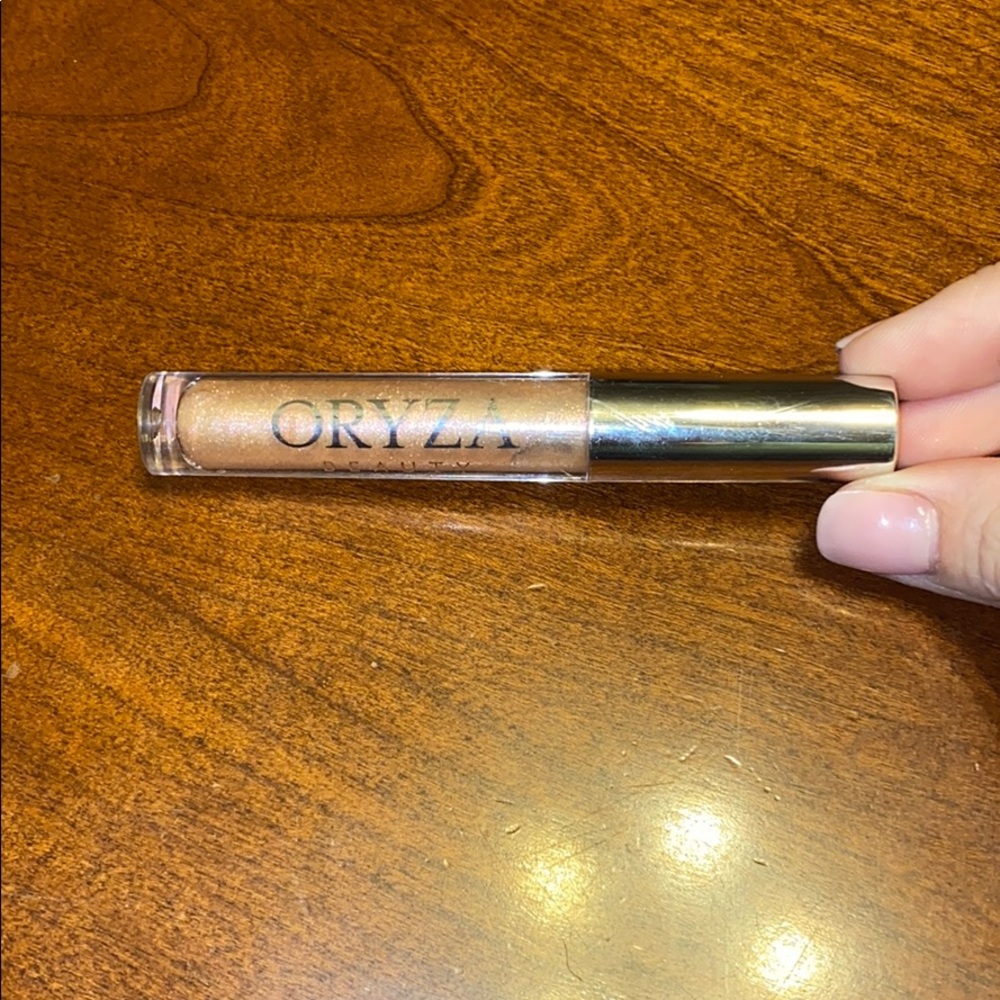 NEVER OPENED Shimmer lip gloss